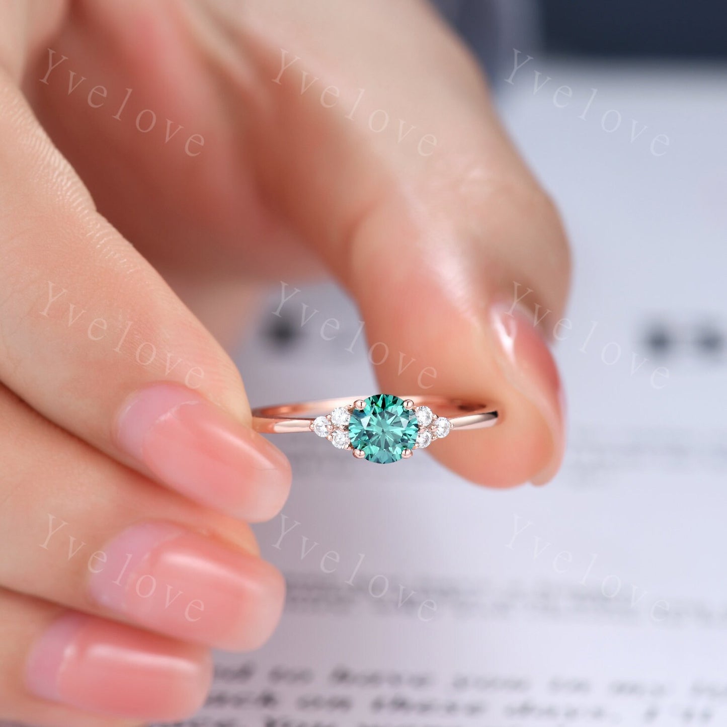Danity green moissanite engagement ring 5mm round cut moissanite rose gold art deco diamond wedding band bridal promise ring gift for her