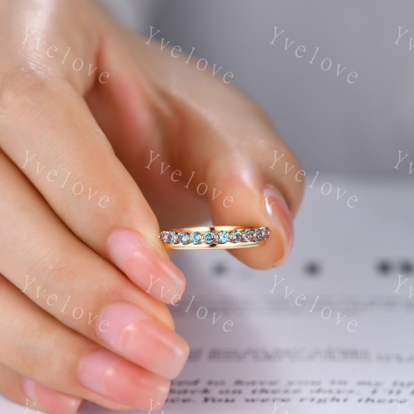 Unique Alexandrite Ring,Plain Band,14K Yellow Gold Women Antique Ring,Wedding Band,Vintage Stacking Matching Ring,Bridal Ring Gift For Her