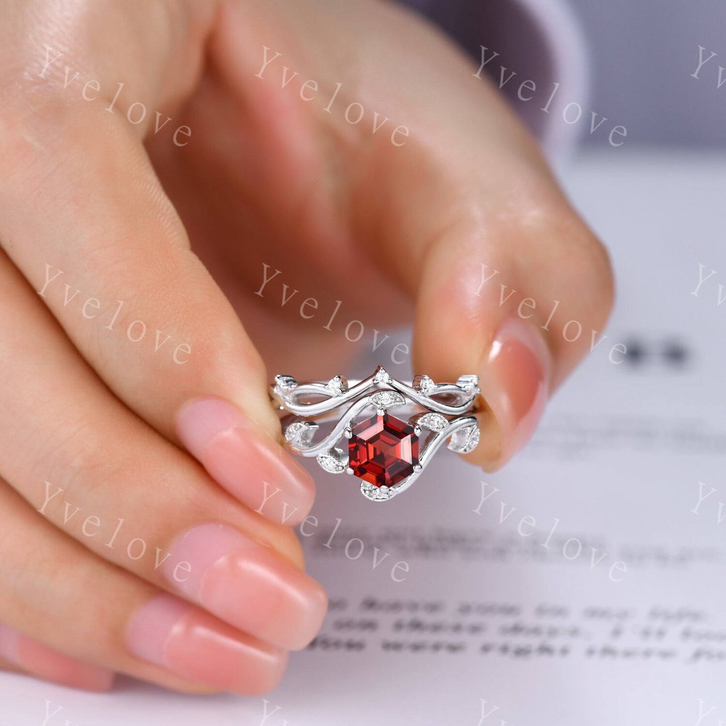 Vintage hexagon Red Garnet Ring,Vintage Sterling Silver Ring Set,Unique Garnet Engagement Ring,Twist Twig Vine Ring,Anniversary Ring Gift