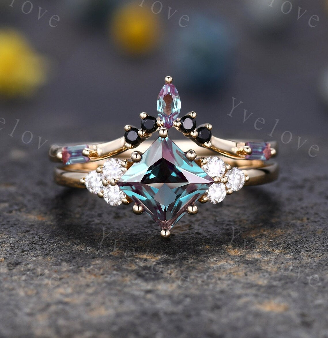 2PCS Vintage Unique Princess Cut Alexandrite Engagement Ring Set,Black Spinel Ring,June birthtone,14k solid gold,Women Unique Ring Set Gift