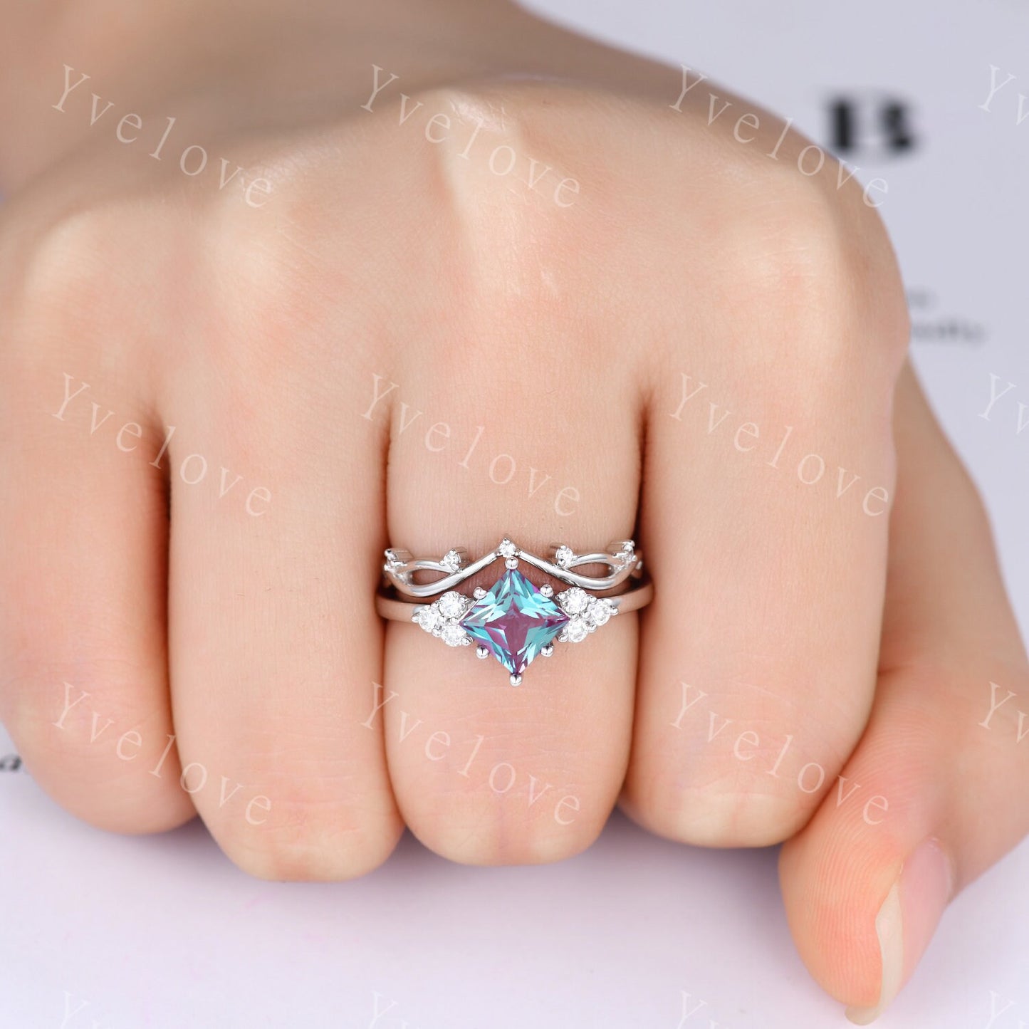 Retro Princess Shaped Alexandrite Ring,Vintage Sterling Silver Ring Set,Unique Engagement Ring,Promise Ring,Anniversary Ring Gift For Her