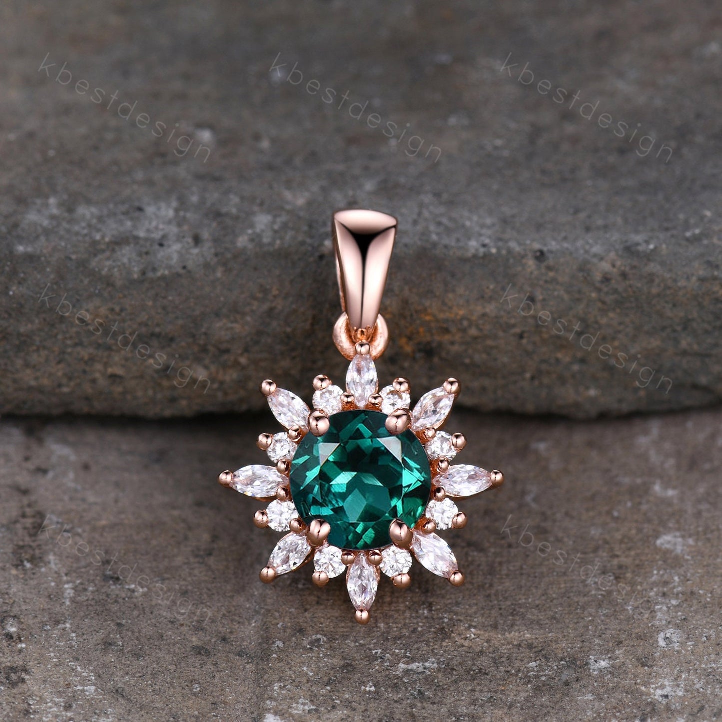 Emerald Necklace, Rose Gold Necklace, Vintage Birthstone Necklace, Round Emerald Pendant, May Birthstone Jewelry, Gift for Her, Art Deco