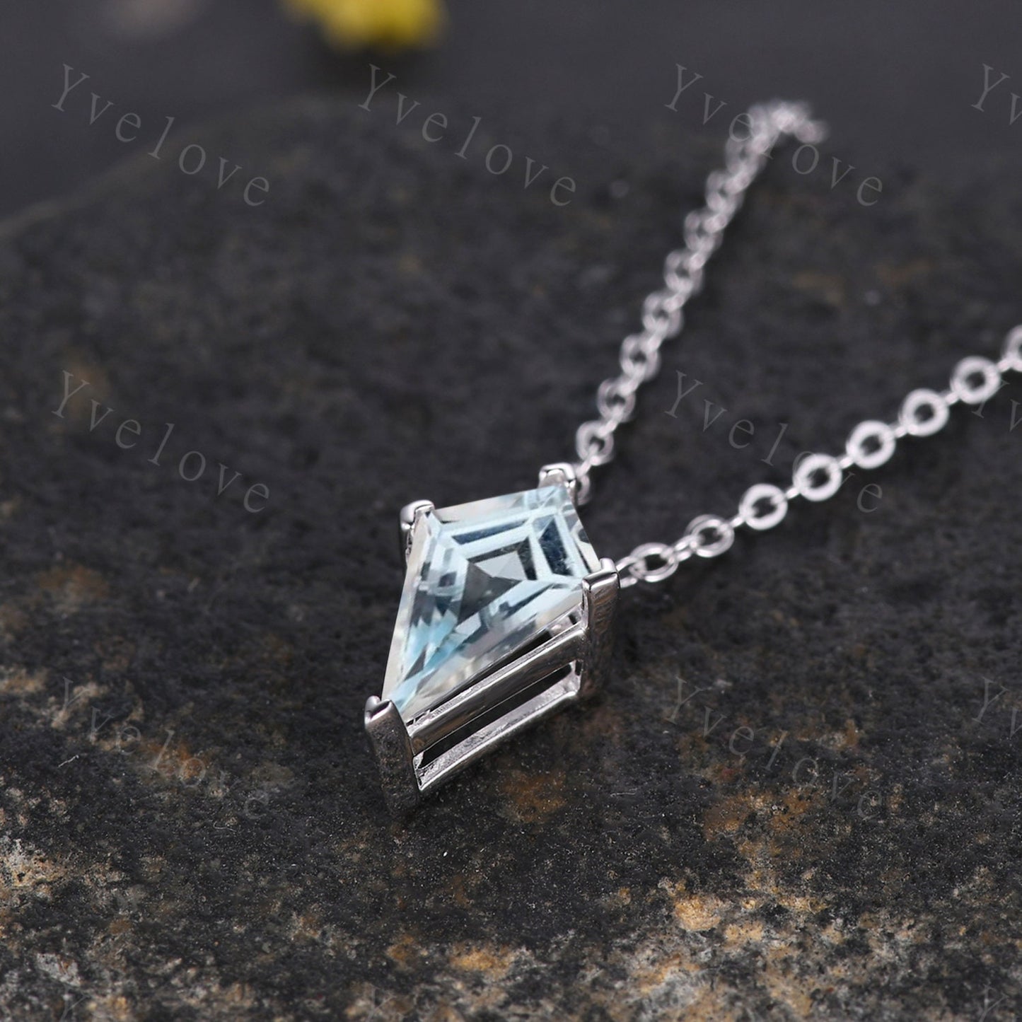 Unique Kite shaped Aquamarine Pendant,Blue Gem Necklace,Silver Art Deco Necklace,March Birthstone,Vintage Women Bridal Gift Anniversary Gift