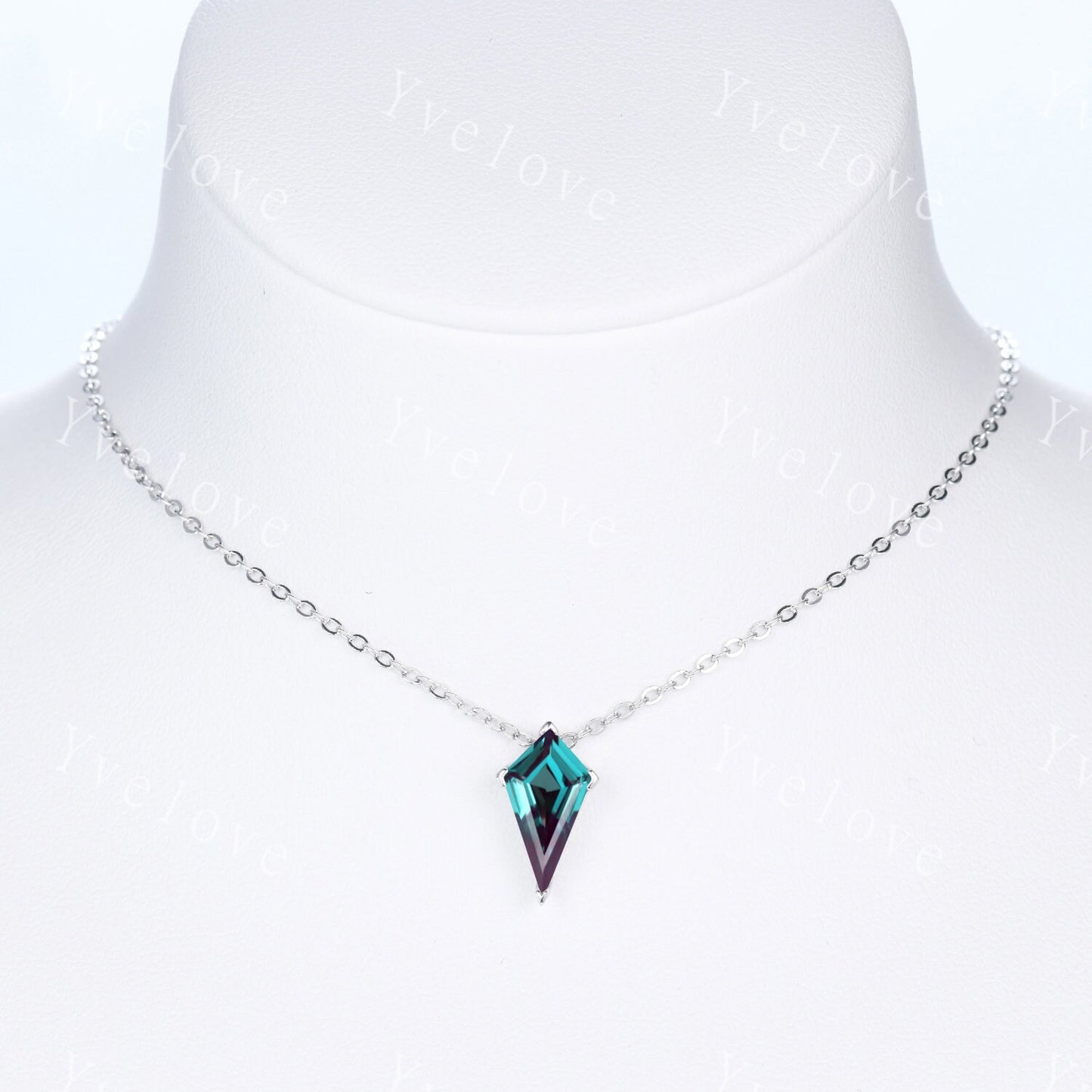 Unique Kite shaped Alexandrite Pendant, Alexandrite Necklace,Silver Art Deco Necklace,June Gift,Vintage Women Bridal Gift Anniversary Gift