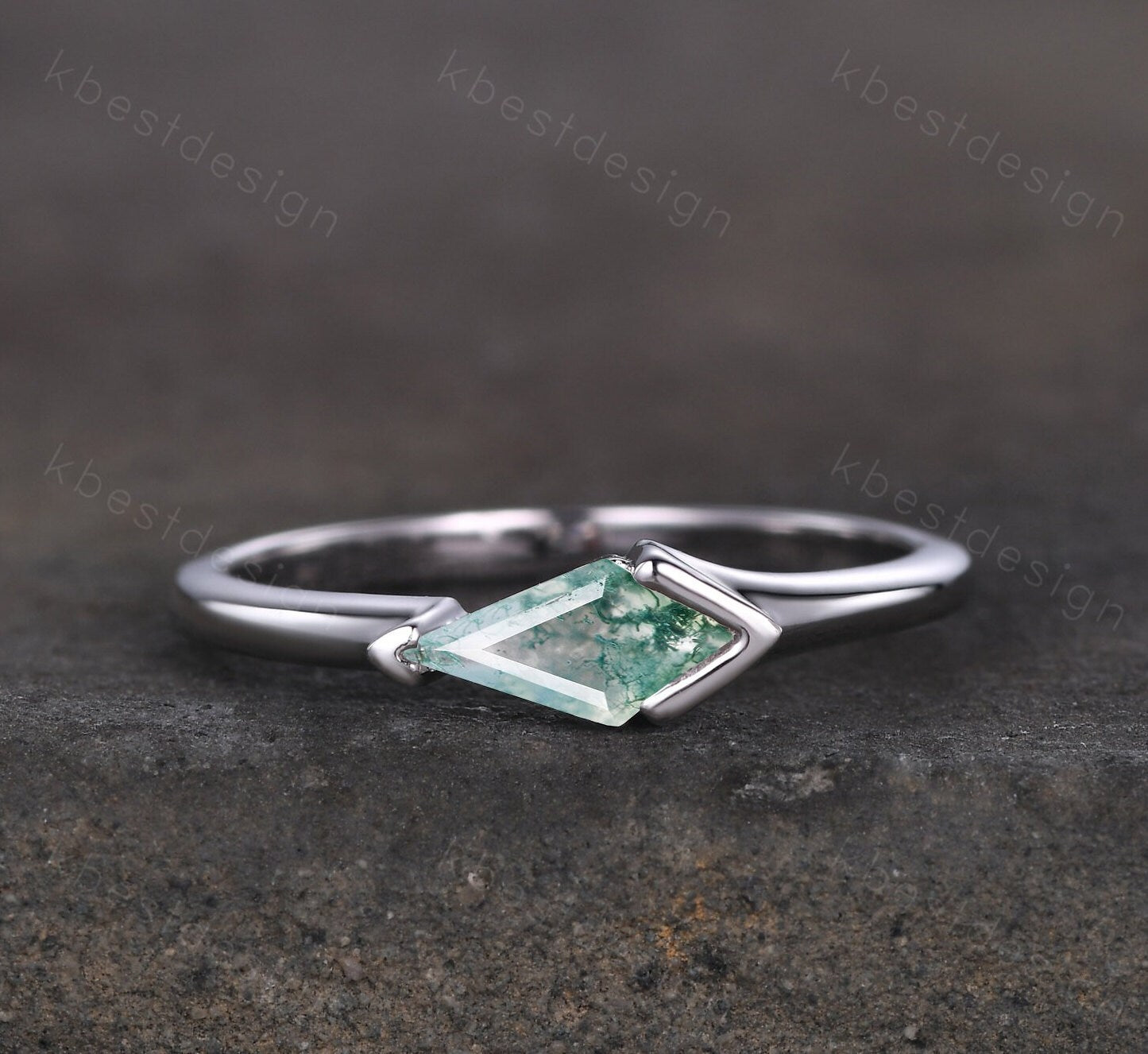 Natural green moss agate engagement ring 14k white gold kite cut ring for women unique art deco bridal promise ring Anniversary gift