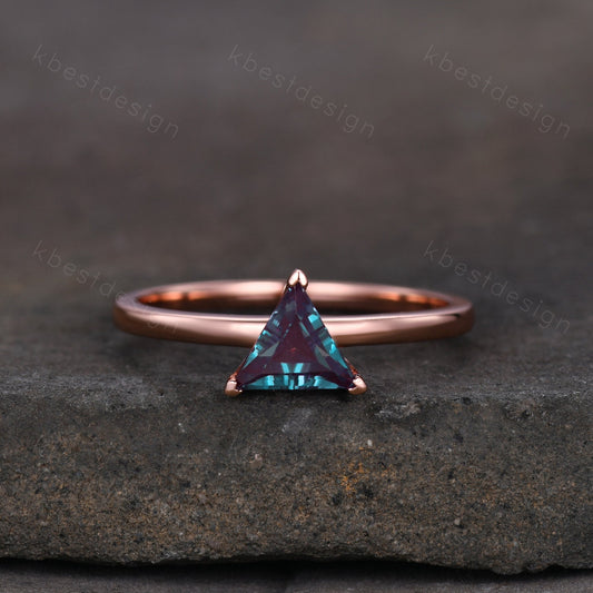 Trillion Cut Alexandrite Engagement Ring Triangle Alexandrite Solitaire Ring Rose Gold Ring June Birthstone Ring Anniversary Promise Ring