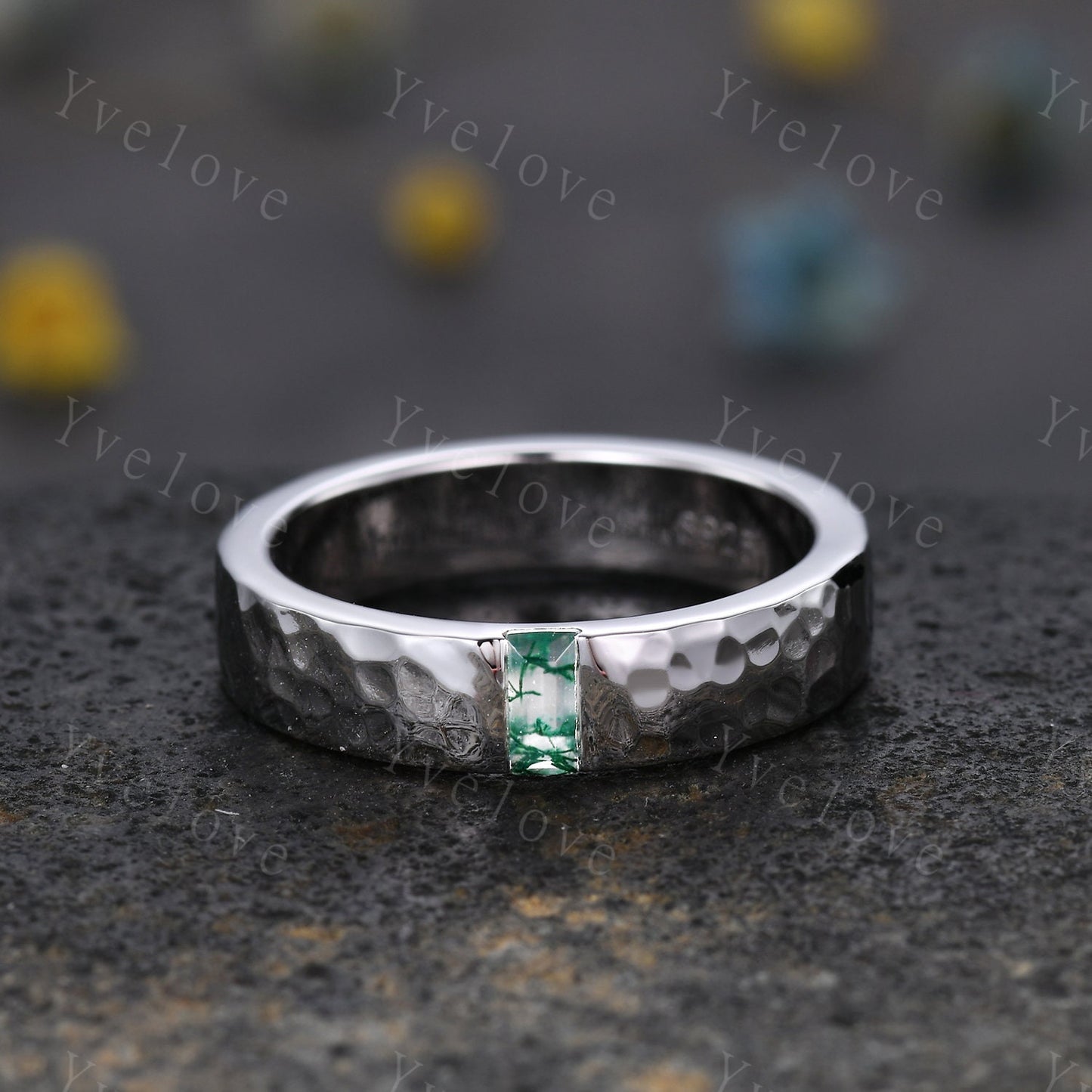 Mens Moss agate Wedding Band Baguette Cut Green Agate Band 5mm Black Gold Ring Mens Hammered Stacking Matching Band Retro Vintage Ring Gift