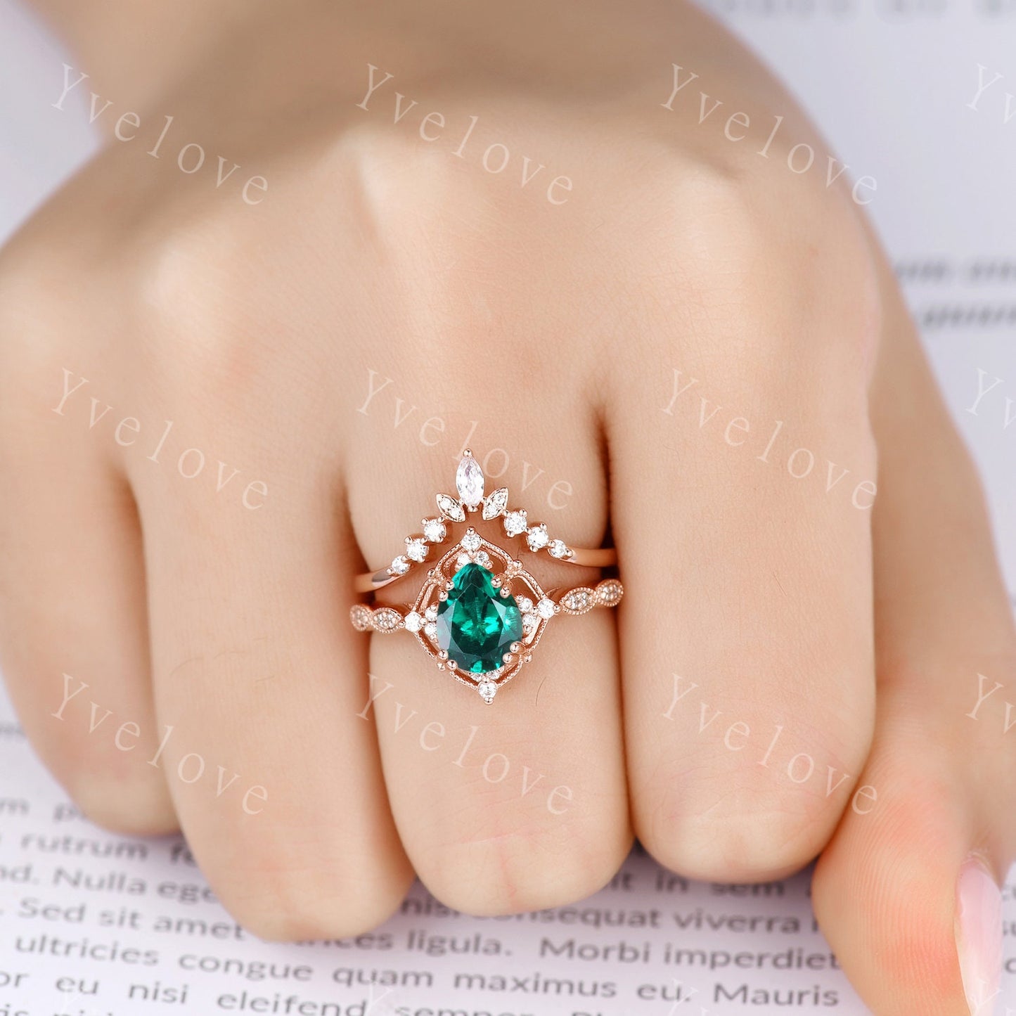 Vintage Emerald Engagement Ring Set,6x8mm Pear Emerald Bridal Set,Moissanite Half Eternity Band,Solid Gold,Women Rings Gift For Her,Custom