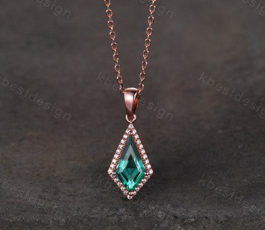 Kite cut green emerald necklace solid 14k 18k gold vintage unique customized pendant necklace women May birthstone bridal anniversary gift