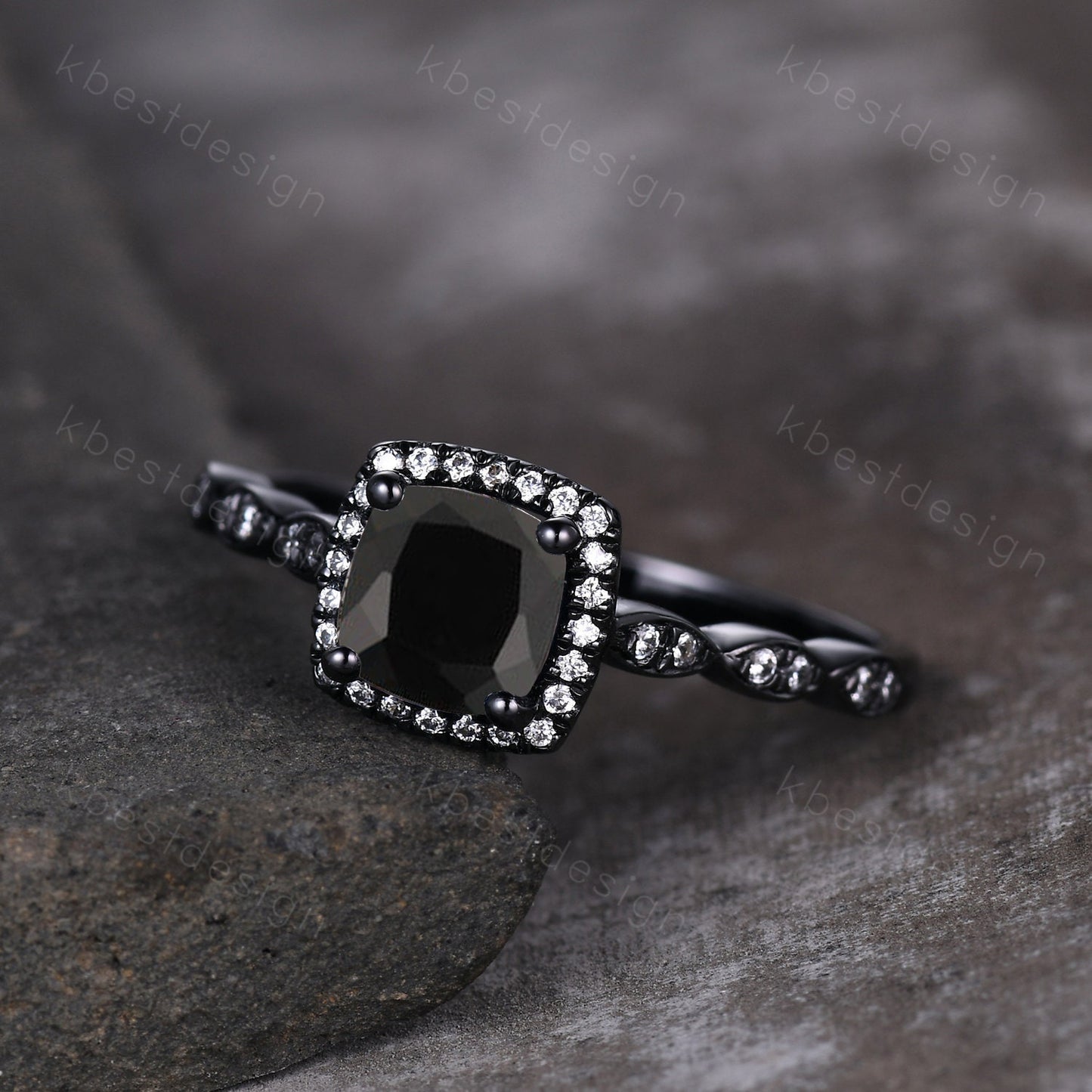 Cushion Cut Natural Black Onyx Engagement Ring Unique Black Gold Ring Vintage Halo Engagement Ring Art Deco Anniversary gift for women