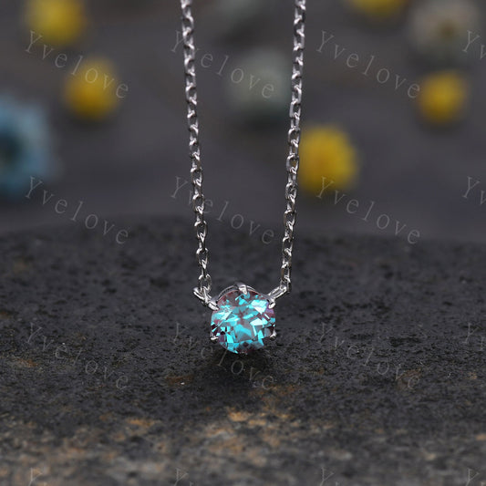 Unique 5mm round shape Alexandrite Pendant,Alexandrite Necklace,Silver Art Deco Necklace,June Gift,Vintage Women Bridal Anniversary Gift