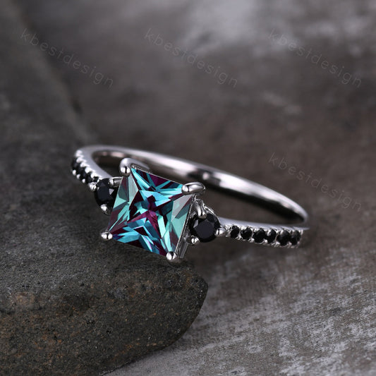 6mm princess cut Alexandrite engagement ring vintage Alexandrite ring for women unique black spinle ring 14k white gold June Birthstone ring