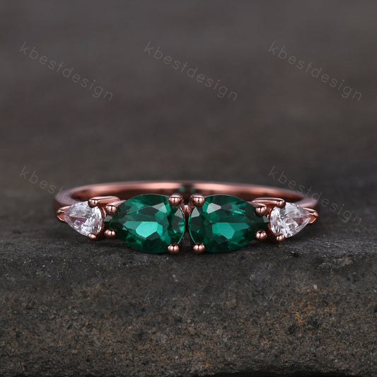 Pear cut emerald engagement ring art deco rose gold moissanite ring vintage teardrop green emerald ring unique 4 stone bridal wedding ring