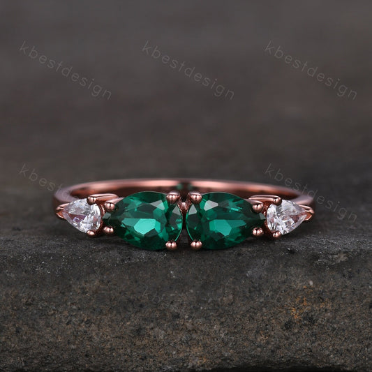 Pear cut emerald engagement ring art deco rose gold moissanite ring vintage teardrop green emerald ring unique 4 stone bridal wedding ring