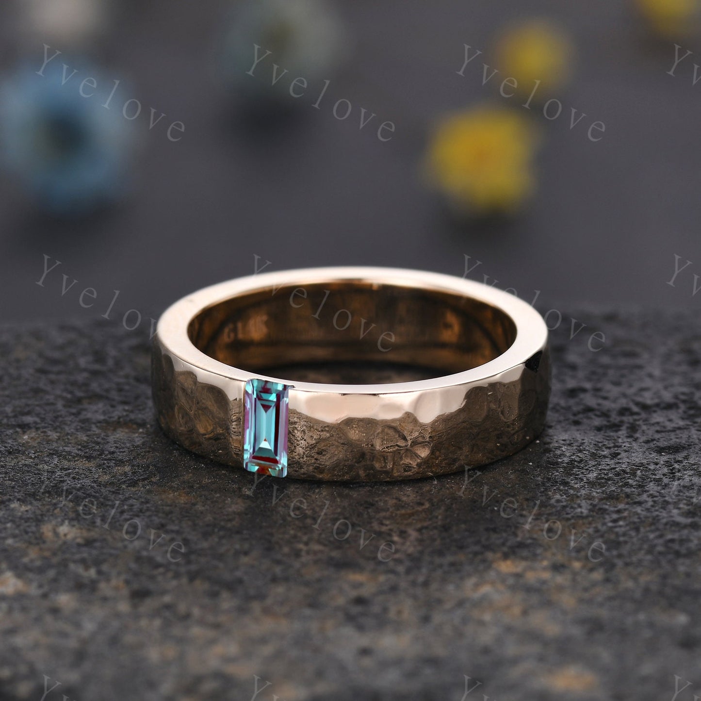 Men Peridot Wedding Band Baguette Cut Peridot Band 5mm Solid Gold Ring Mens Hammered Stacking Matching Band Retro Vintage Ring father Gift