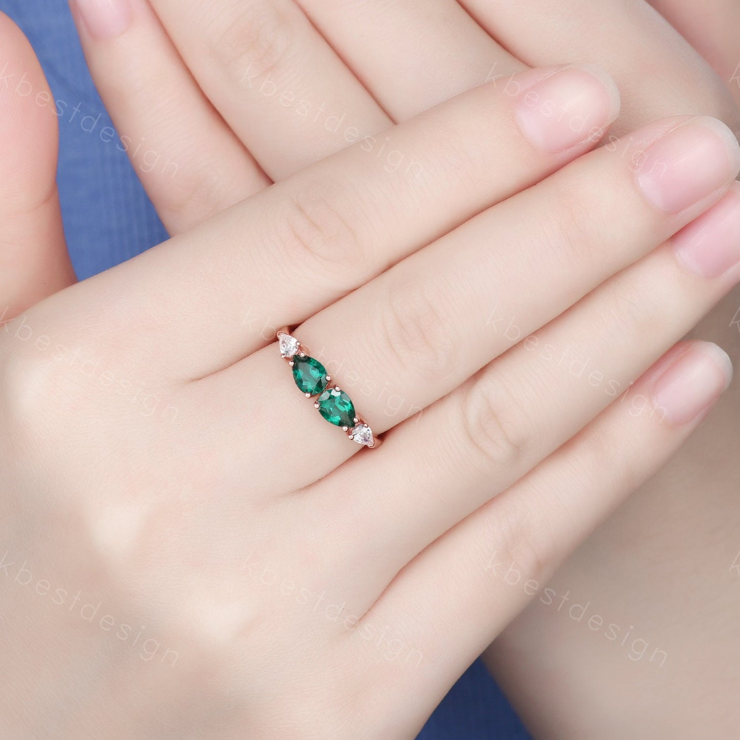 Pear cut emerald engagement ring art deco rose gold moissanite ring vintage teardrop green emerald ring unique 4 stone bridal wedding ring