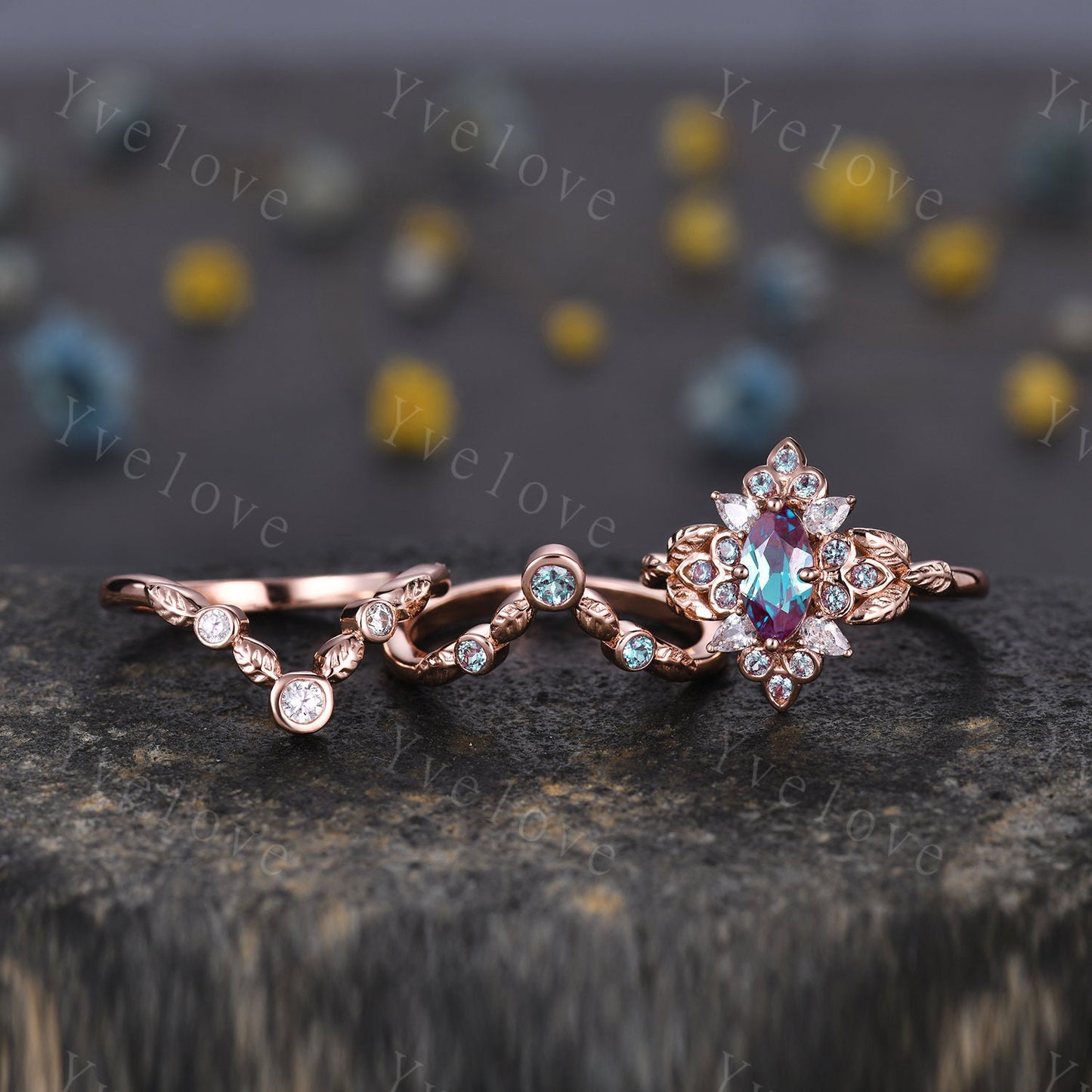 Vintage alexandrite engagement ring set,Antique gold wedding set,Art deco moissanite leaf stacking ring,bridal set,retro rings for women