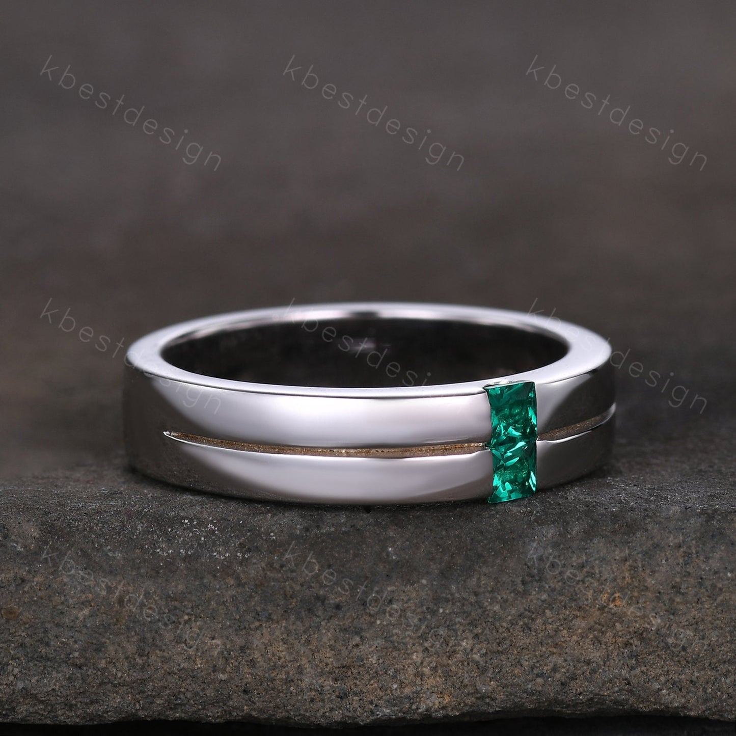 Mens Green Emerald Wedding Band, Princess Cut Double Green Emeralds Mens Wedding Band, Solid Gold 10k/14k/18k Wedding Ring