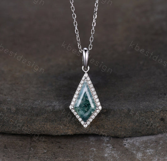 Unique green moss agate necklace solid gold silver vintage kite cut customized pendant necklace for women gemstone bridal anniversary gift