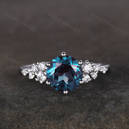Round cut Alexandrite ring vintage cluster Alexandrite engagement ring sterling silver ring women art deco Moissanite wedding ring gift