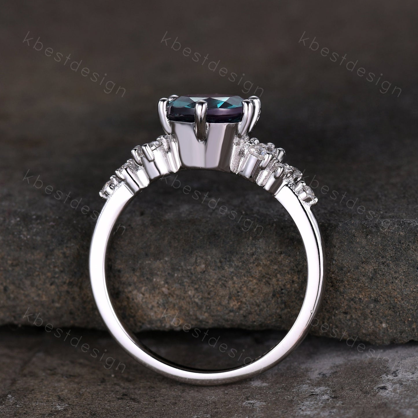 Round cut Alexandrite ring vintage cluster Alexandrite engagement ring sterling silver ring women art deco Moissanite wedding ring gift