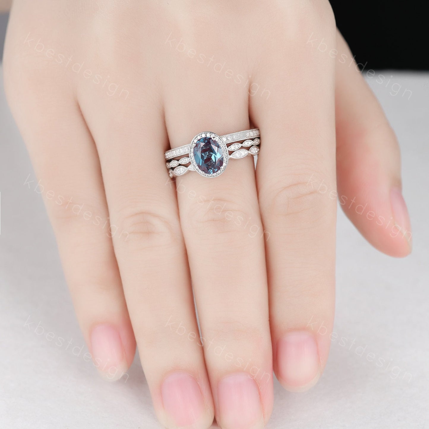 3pcs Alexandrite bridal set oval cut Alexandrite engagement ring set sterling silver vintage moissanite ring unique art deco stacking bands