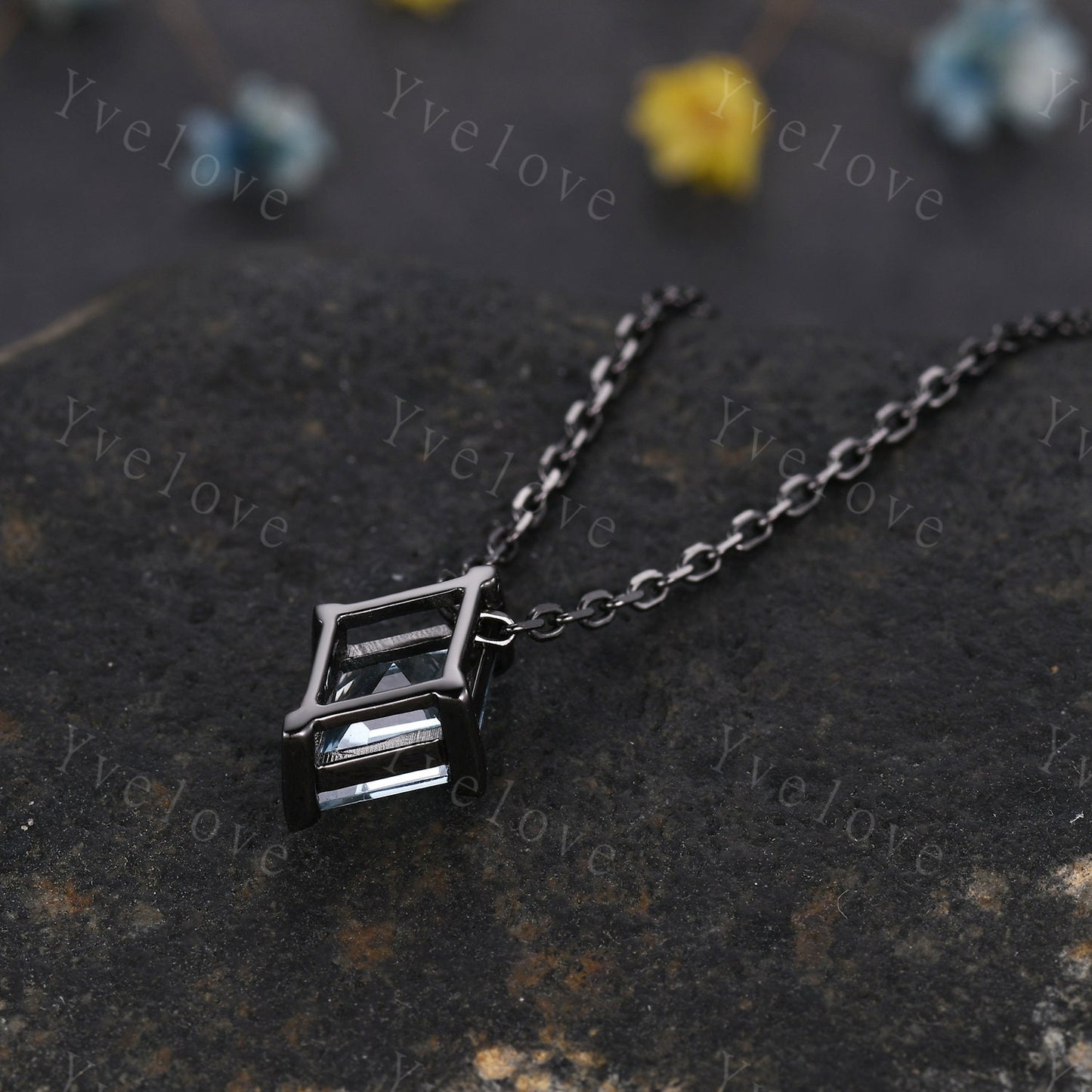 Unique lozenge shaped Aquamarine Pendant,Aquamarine Necklace,Art Deco Black Gold Necklace,March birthstone Women Bridal Anniversary Necklace