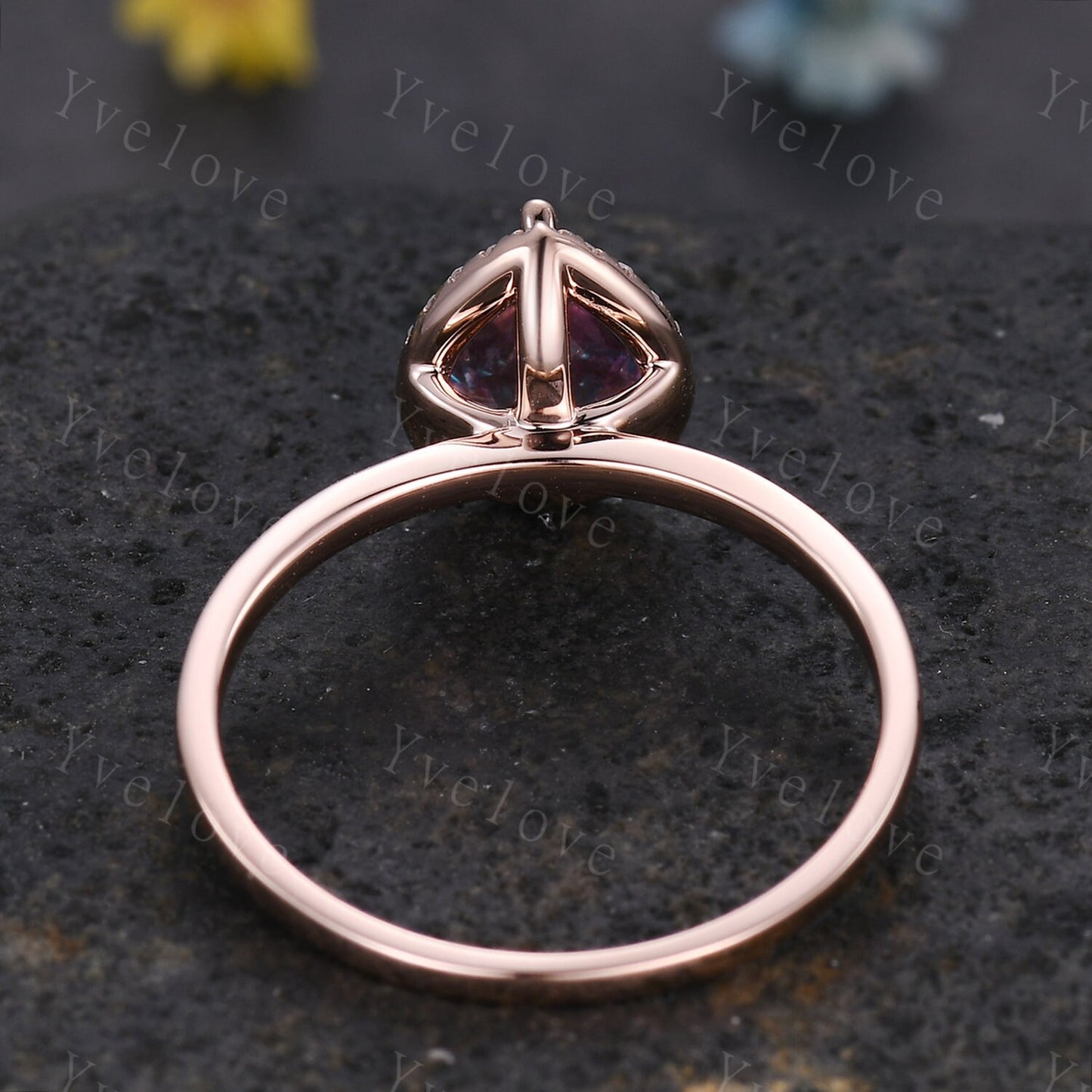 Pear cut alexandrite solitaire Ring,tear drop Alexandrite ring vintage solid 14k rose gold ring June birthstone wedding Anniversary ring