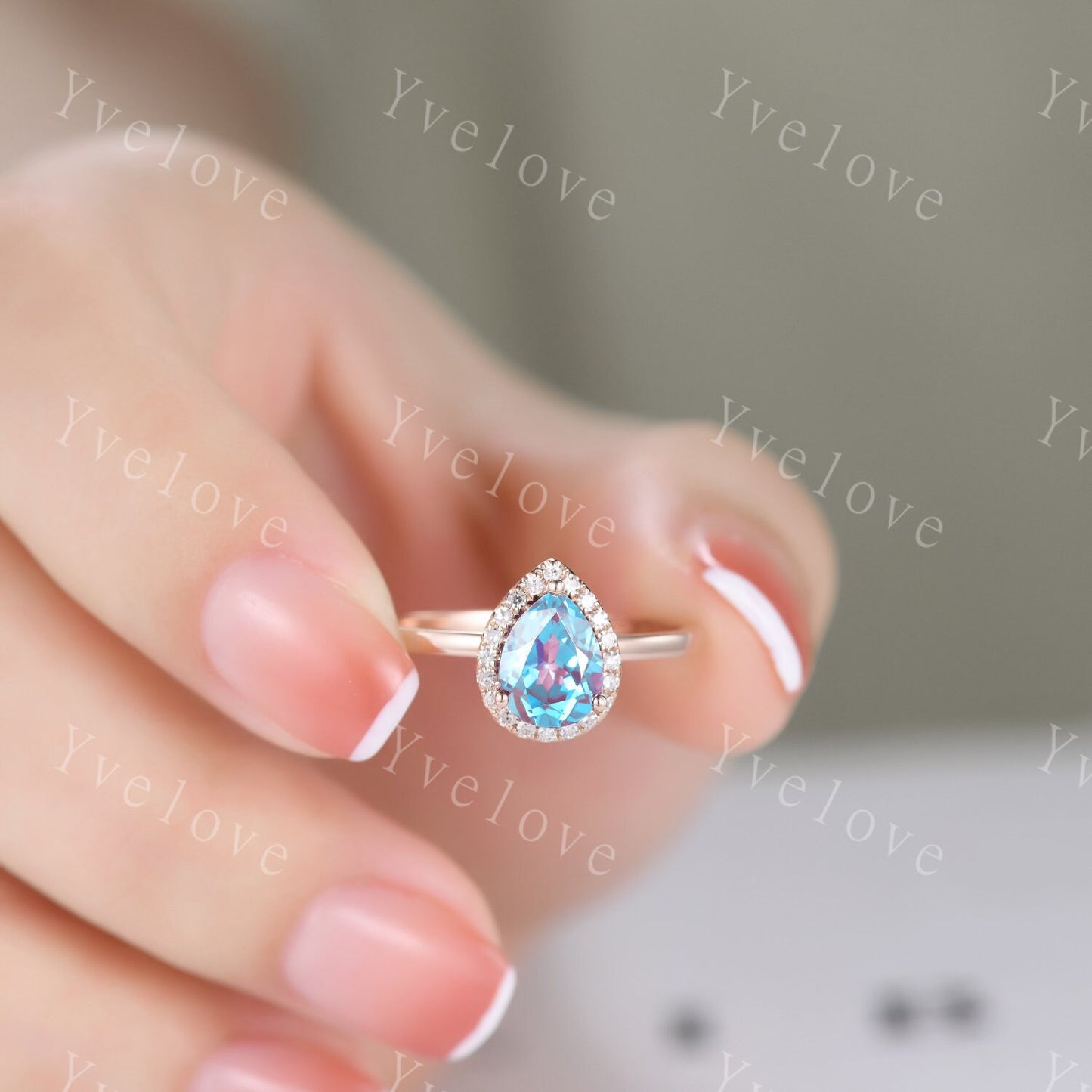 Pear cut alexandrite solitaire Ring,tear drop Alexandrite ring vintage solid 14k rose gold ring June birthstone wedding Anniversary ring