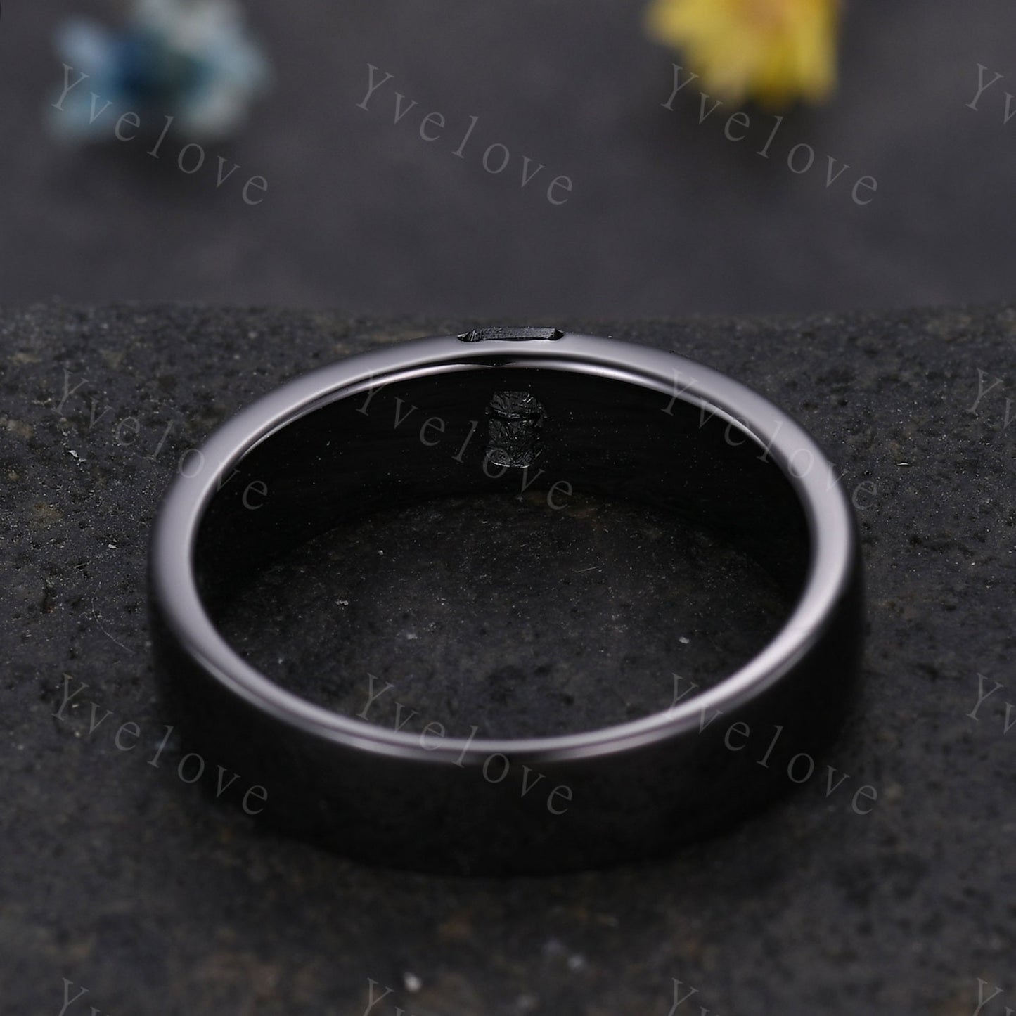 Special listing for Haley, change to size 8, black silver.