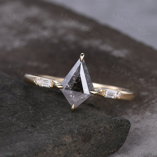 Kite cut Salt and Pepper Diamond Engagement Ring Unique 14K Yellow Gold Ring Baguette cut Moissanite Wedding Ring Prong set Bridal Ring