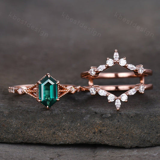 Antique Green Emerald Engagement Ring Set Hexagon cut Engagement Ring Unique Art Deco Moissanite Stacking Matching Band Bridal Promise Set