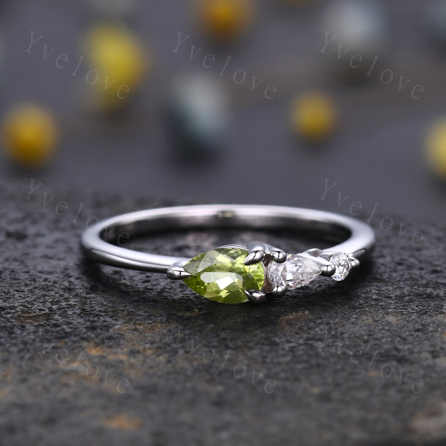 Vintage Peridot Ring Green Engagement Ring,Pear Cut Gems,Art Deco Moissanite Wedding Band,3 Stone Unique Women Bridal Promise Ring,Rose gold