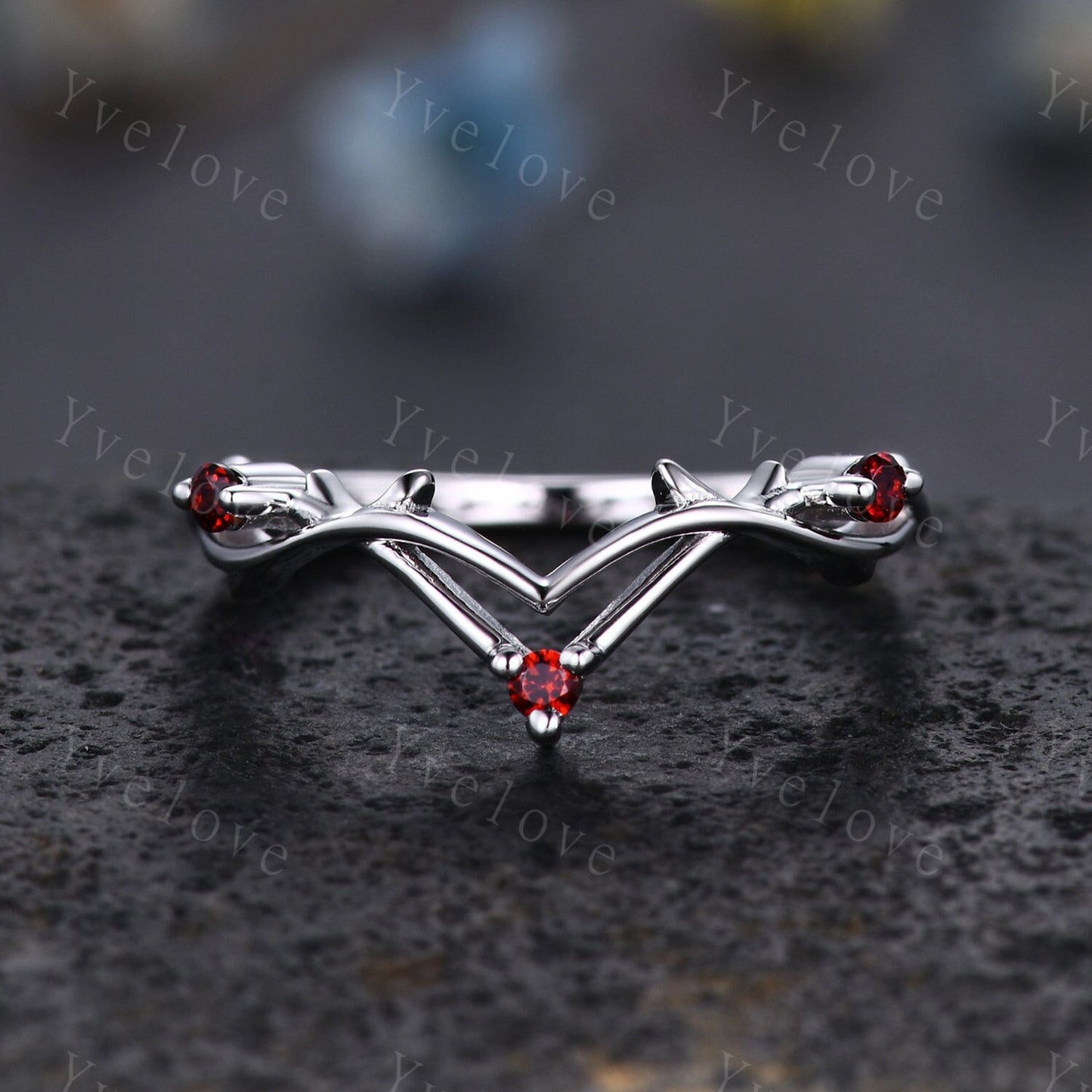 Minimalist Red Garnet Twig Engagement Ring,Twig Matching Band,Women Vine Band,Art Deco V Curved Branch Garnet Wedding Band,White Gold Ring