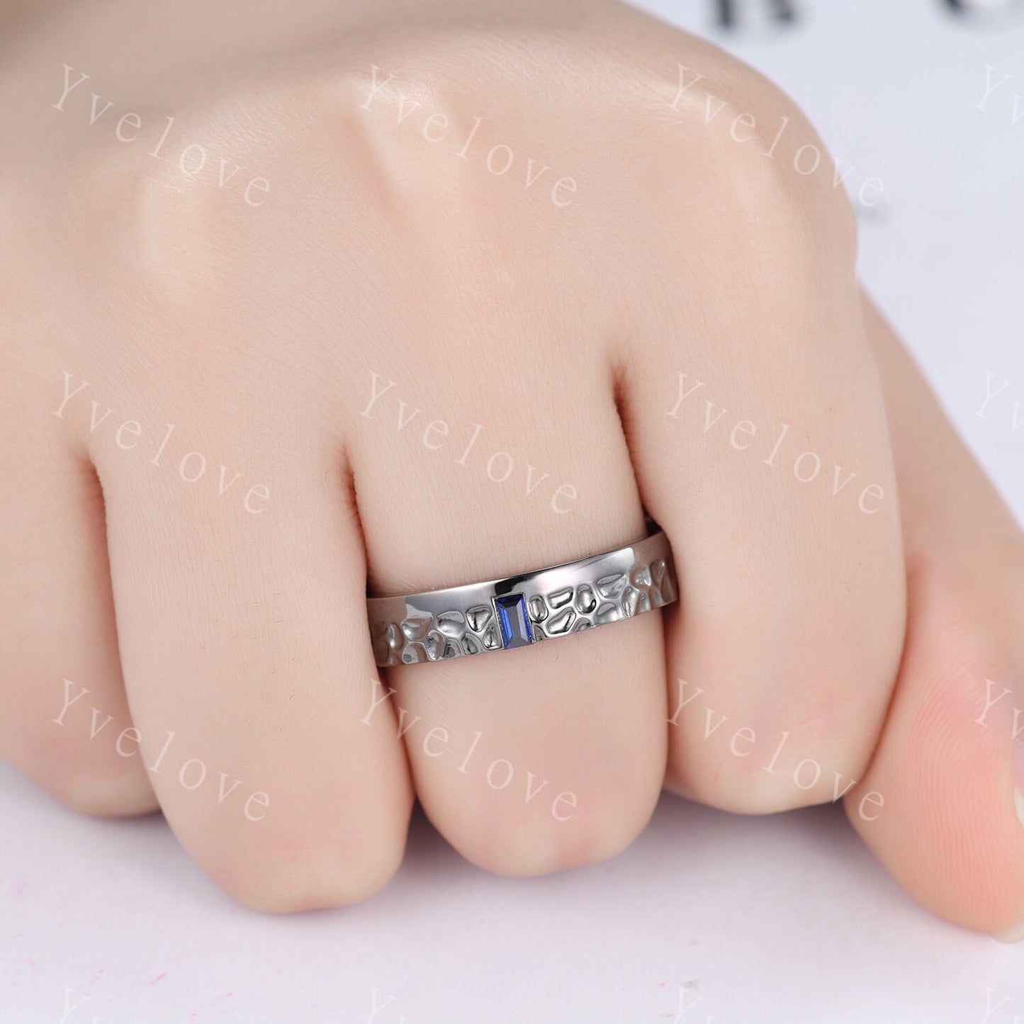 Mens Blue Sapphire Wedding Band Baguette Cut Sapphire Diamond Band Black Gold Mens Hammered Stacking Matching Band Retro Vintage Ring Gift