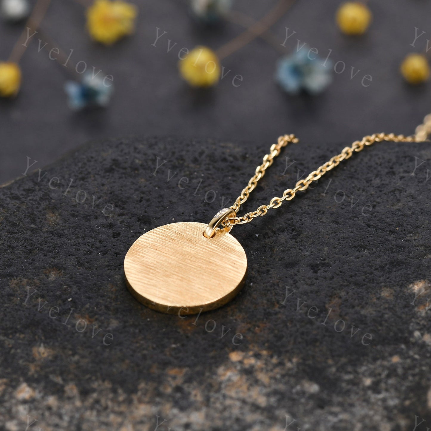Dainty necklace engraved name necklace,personalized birth gift,customizable engraving plate,girlfriend gift,boyfriend gift,hammered finish
