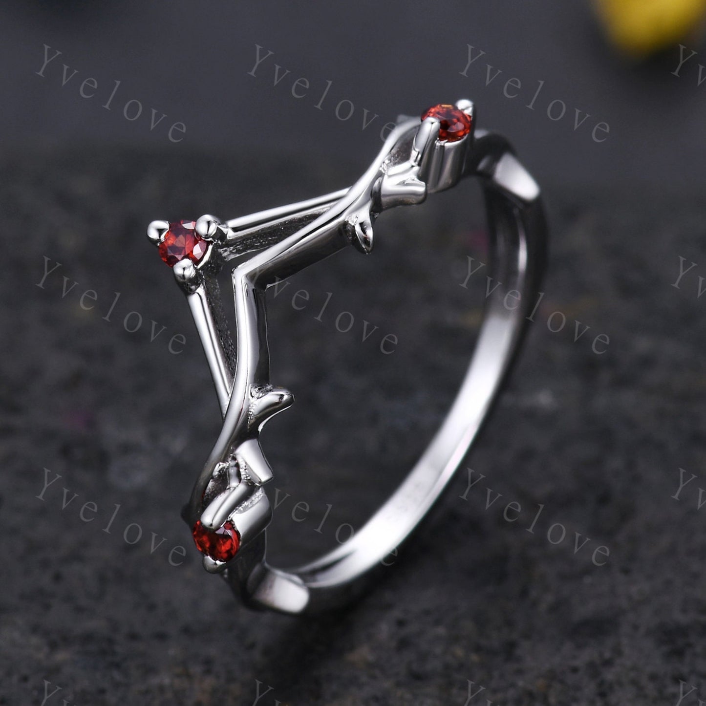 Minimalist Red Garnet Twig Engagement Ring,Twig Matching Band,Women Vine Band,Art Deco V Curved Branch Garnet Wedding Band,White Gold Ring