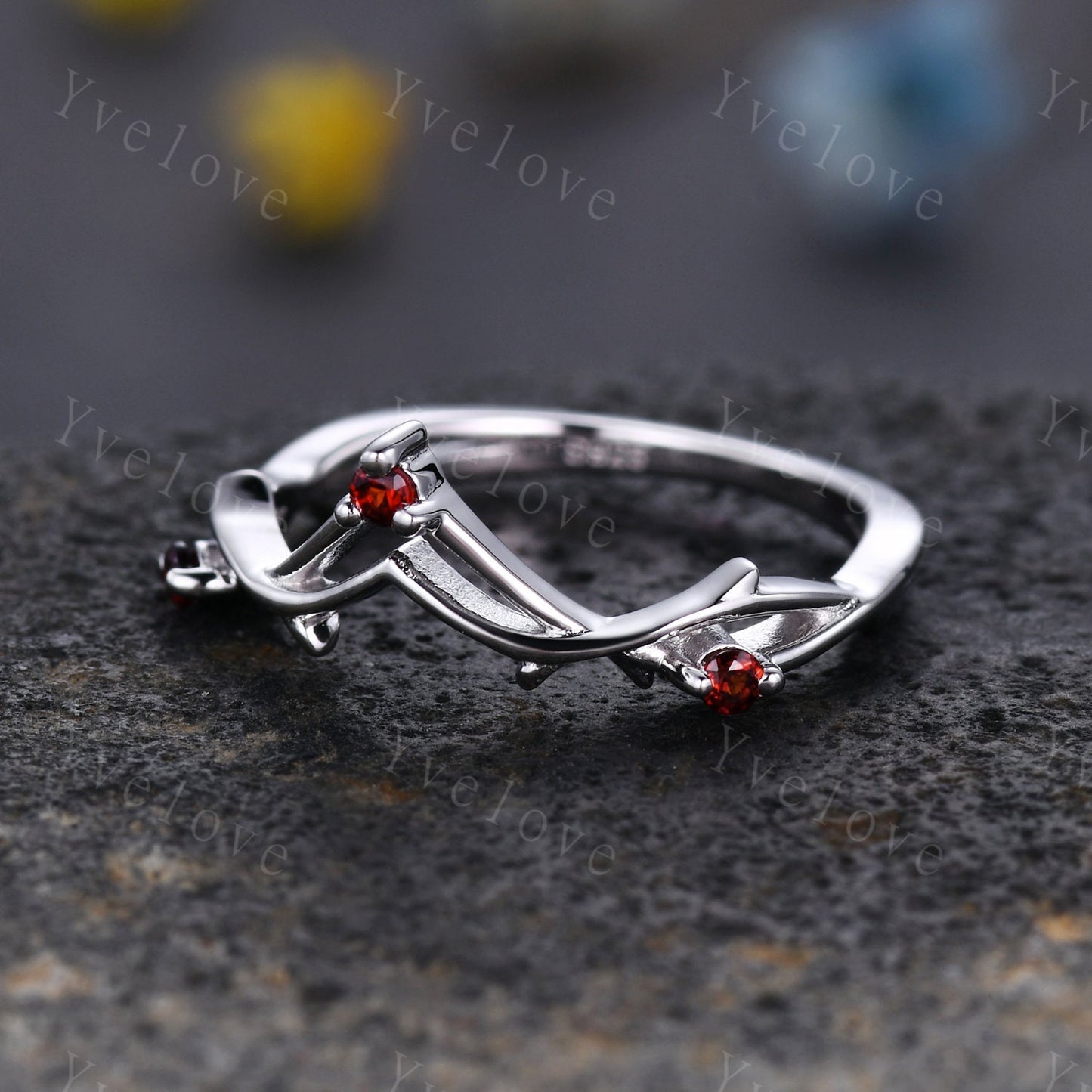 Minimalist Red Garnet Twig Engagement Ring,Twig Matching Band,Women Vine Band,Art Deco V Curved Branch Garnet Wedding Band,White Gold Ring