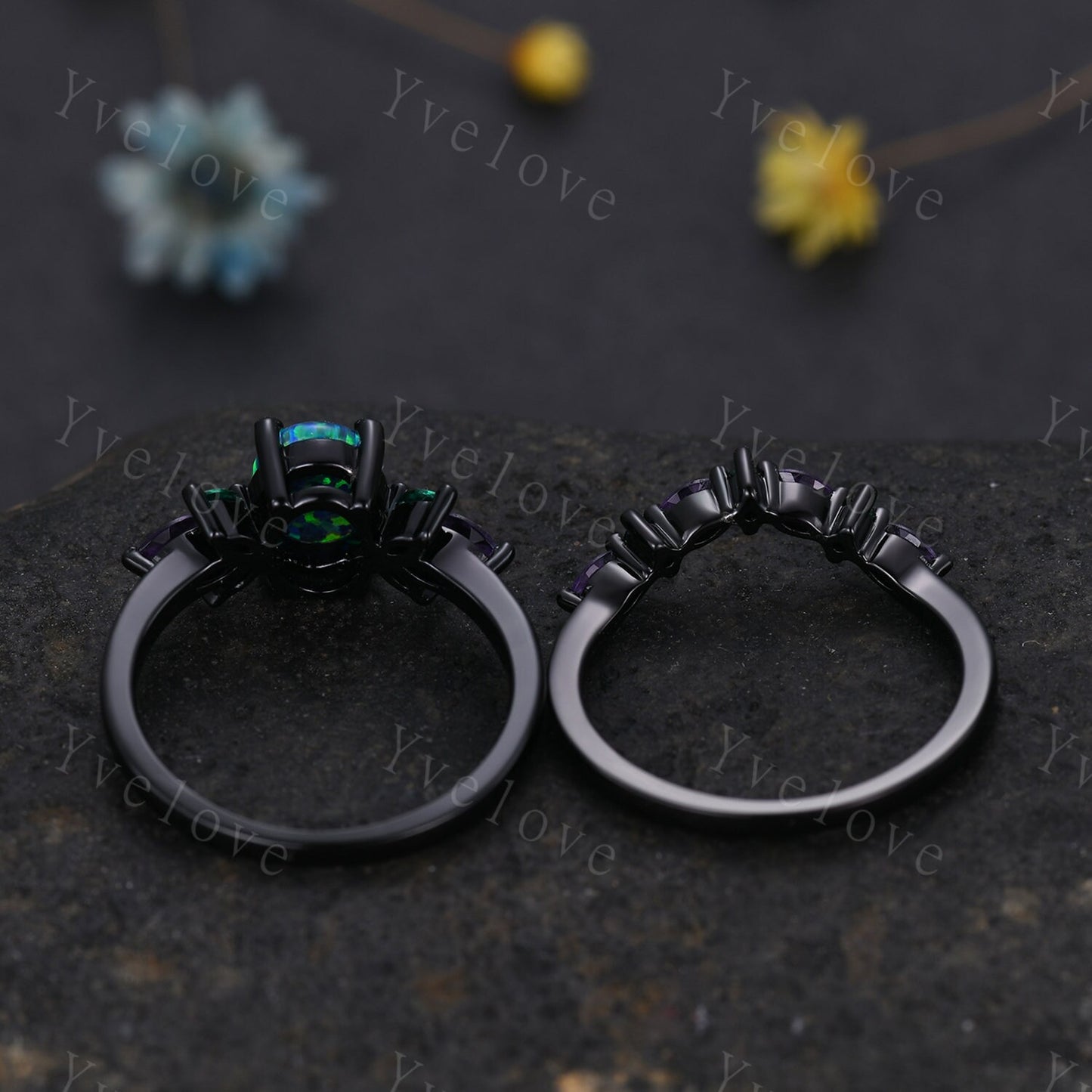 Blue Opal Wedding Ring Set Oval Opal Engagement Ring Emerald Amethyst Wedding Ring Black Gold Band Family Stone Jewelry Anniversary Gift