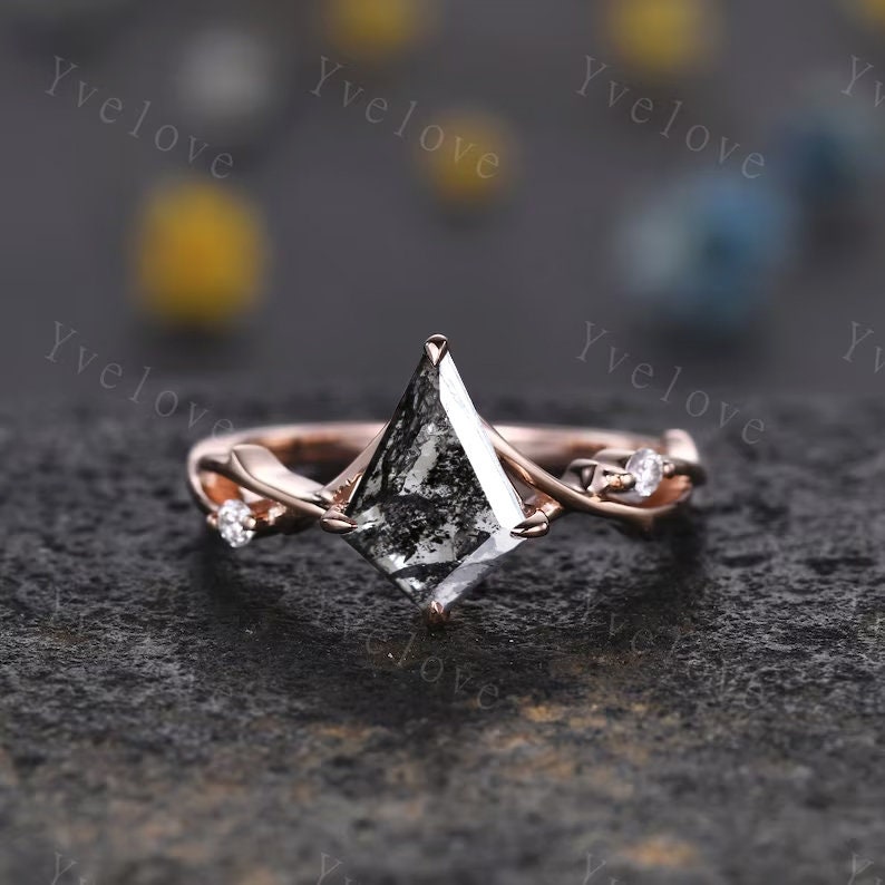 Vintage Kite Shaped Salt and Pepper Diamond Engagement Ring Set,Leaf Vines Moissanite Bridal Set,Branch Ring,Dainty Twig Diamond Ring Gift