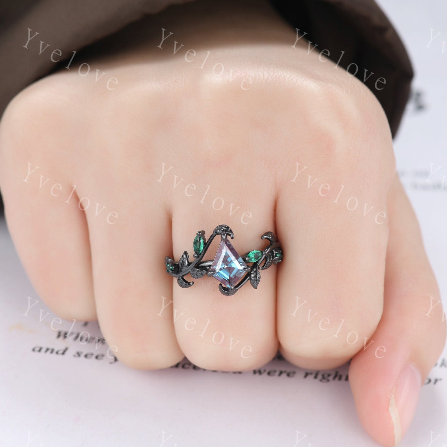 Vintage Kite Alexandrite Engagement Ring Set,Black Gold,Leaf Emerald Amethyst Ring,Women Bridal Set,Unique Nature Inspired Promise Ring Gift