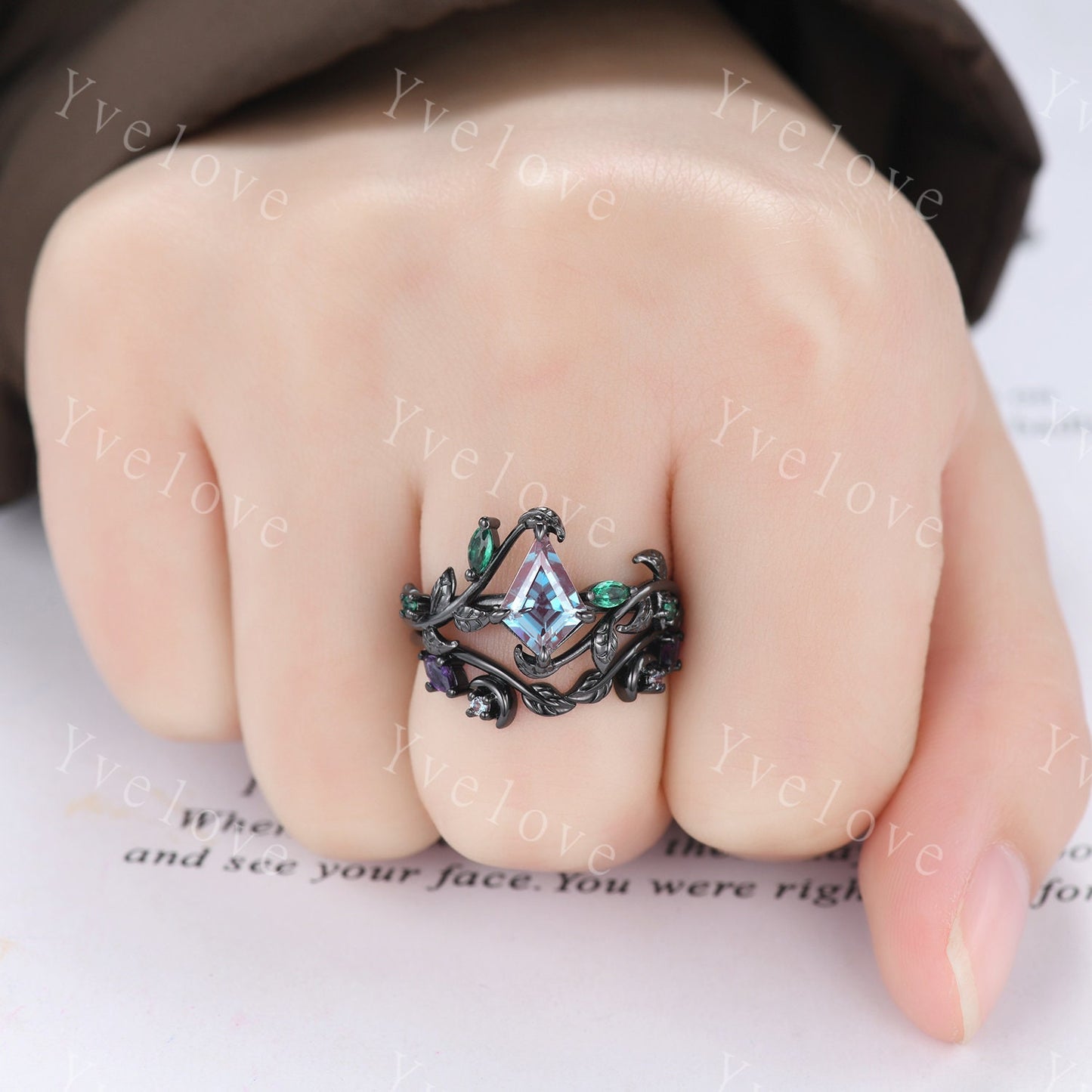 Vintage Kite Alexandrite Engagement Ring Set,Black Gold,Leaf Emerald Amethyst Ring,Women Bridal Set,Unique Nature Inspired Promise Ring Gift
