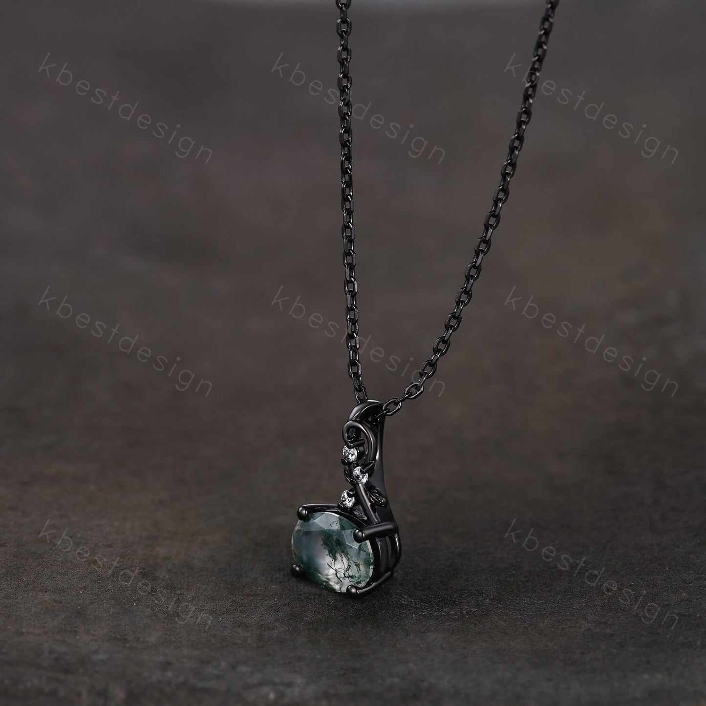 Vintage oval moss agate necklace art deco black gold green agate pendant necklace nature inspired necklace for women anniversary gift