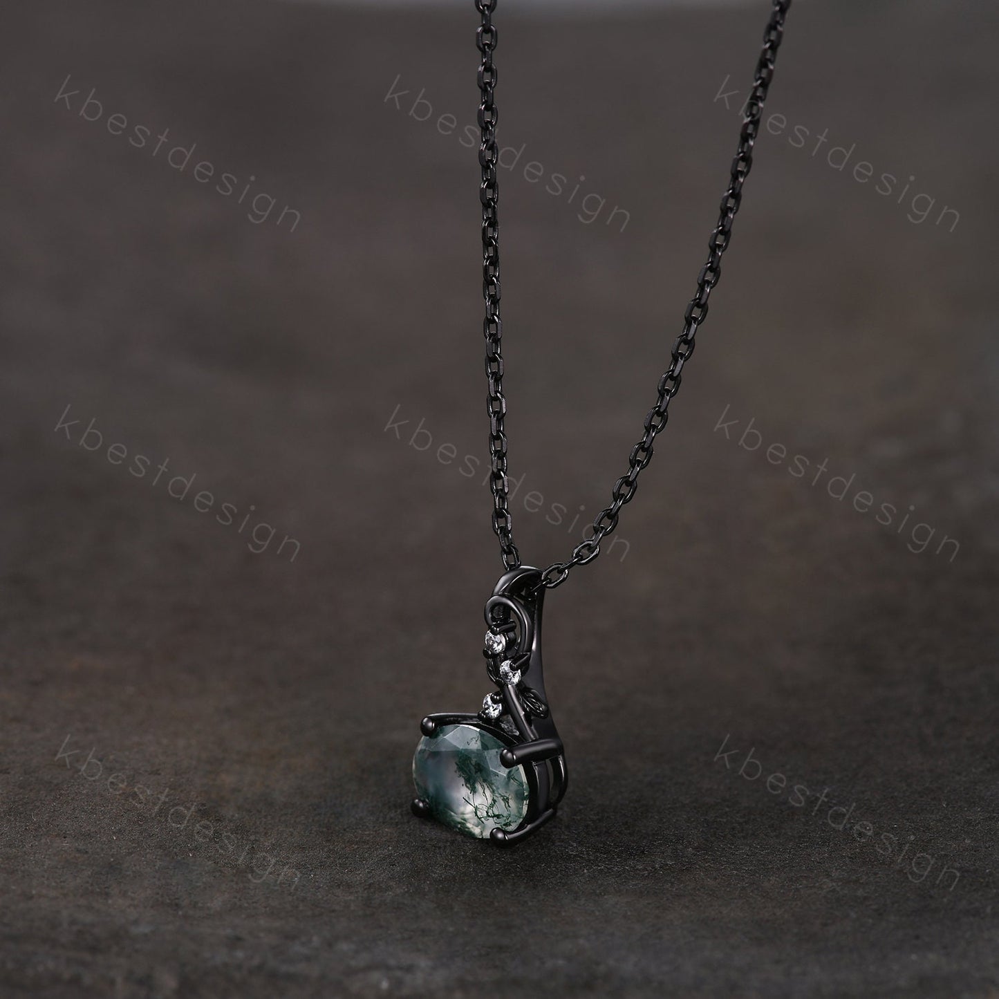 Vintage oval moss agate necklace art deco black gold green agate pendant necklace nature inspired necklace for women anniversary gift