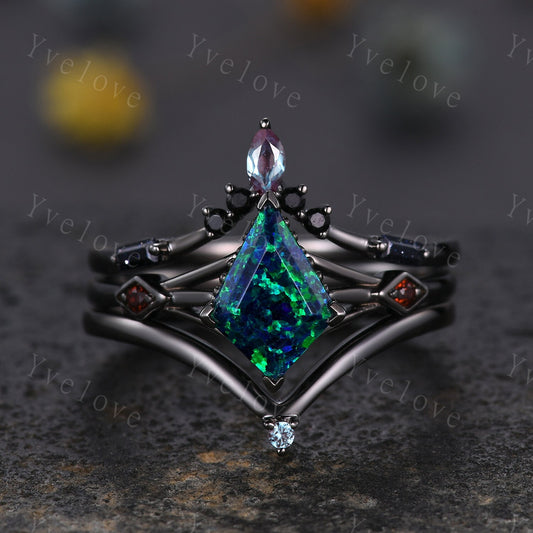 3PCS Vintage kite cut black opal engagement ring,garnet alexandrite ring,baguette sandstone,silver black ring,gothic unique ring set gift