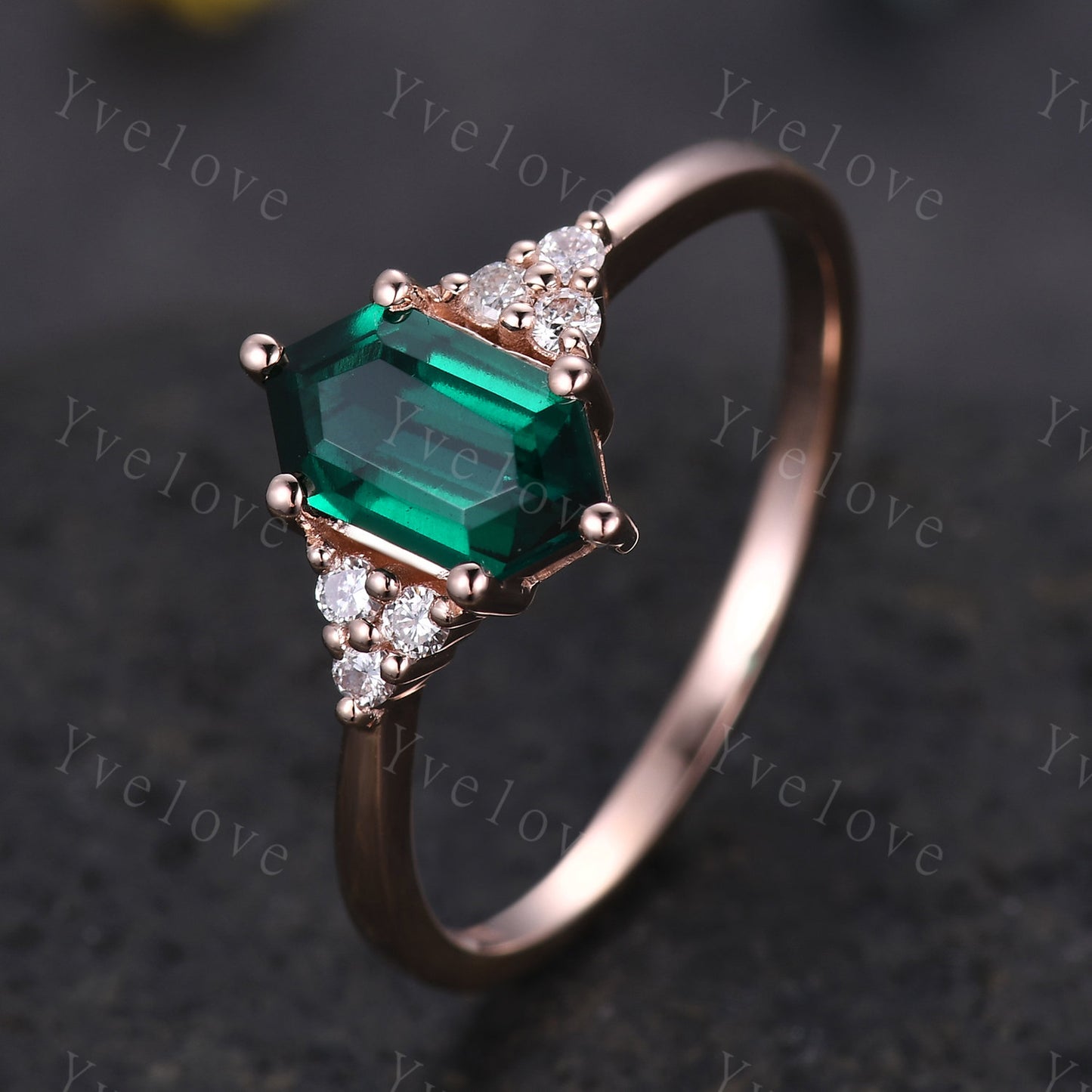 Retro Long hexagon Green Emerald Ring,Vintage 14k 18k Rose Gold Ring,Unique Emerald Engagement Ring,Promise Ring,May Birthday Gift For Her