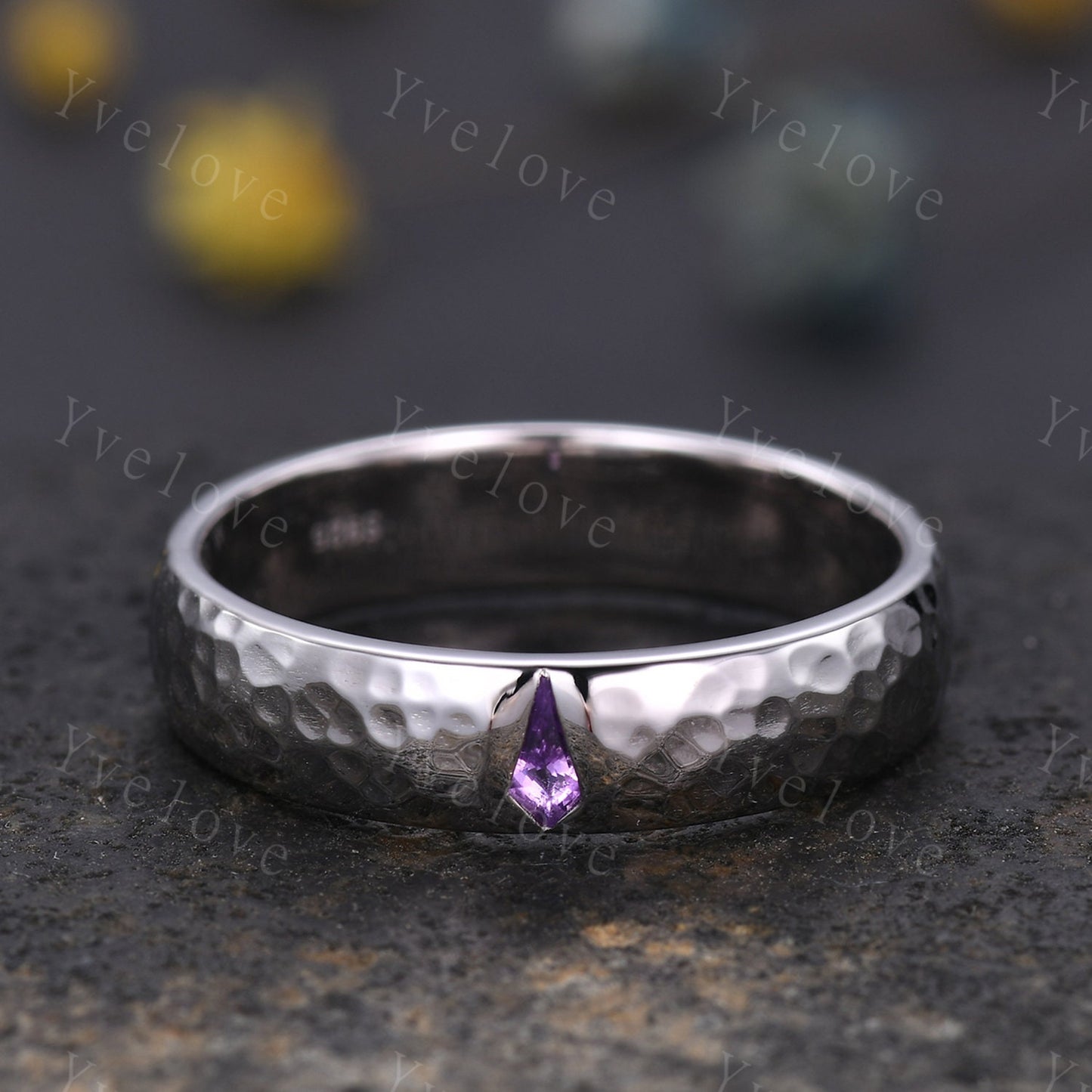 Mens Kite Amethyst Wedding Band Retro Black Gold Ring Mens Hammered Stackable Matching Ring February Birthstone Vintage Ring Gift For Him
