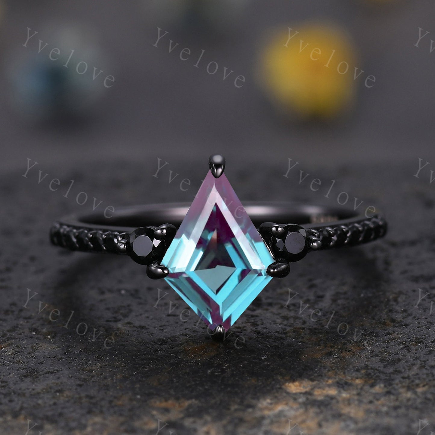 Retro Kite Cut Alexandrite Engagement Ring,Vintage Black Silver Ring Set,Unique Black Spinel Diamond Promise Ring Bridal Anniversary Gift