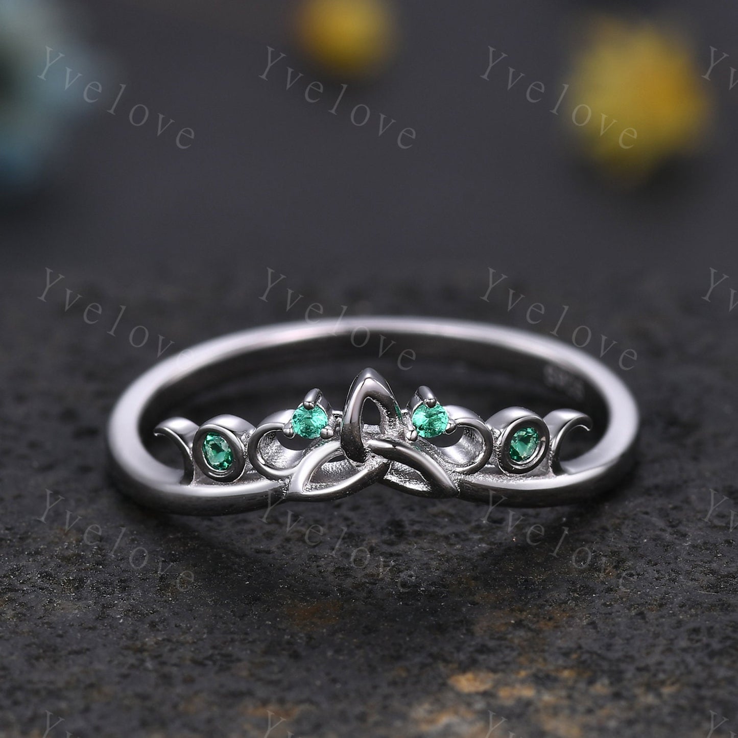 Celtic Knot Ring,Green Emerald Wedding band,Vintage Retro White Gold Ring Emerald Jewelry Stacking Matching Band Bridal Ring Gift For Her