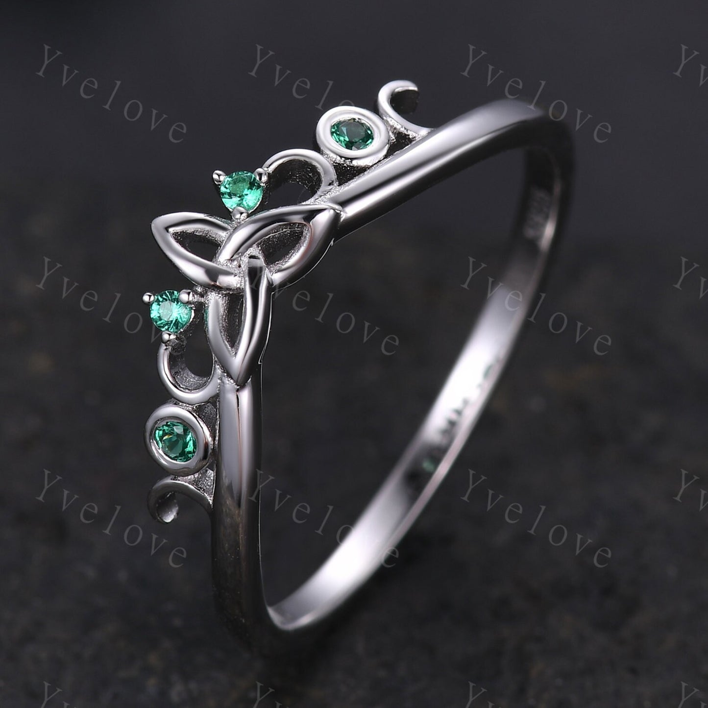 Celtic Knot Ring,Green Emerald Wedding band,Vintage Retro White Gold Ring Emerald Jewelry Stacking Matching Band Bridal Ring Gift For Her